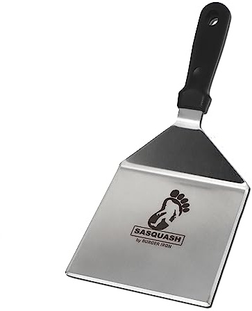 The Sasquash 'Mammoth' - Espátula para hamburguesas Smash - Espátula para hamburguesas extra ancha de grado profesional - Resistente de 6 x 5.5 pulgadas, acero inoxidable de grado cuchillo de una