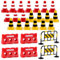 AIZHAZHA 26 Pieces Mini Panneau Signalisation Mini Panneaux de Circulation Jouets Miniatures Panneaux de Blocs Routiers Jouets Miniatures Cone de Chantier Cone de Signalisation