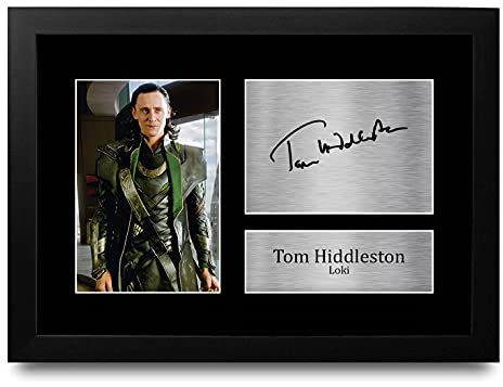 HWC Trading A4 FR Tom Hiddleston Avengers Loki Avengers Loki Geschenke gedruckt Autogramm Bild für TV-Fans signiert - A4 Eingerahmt