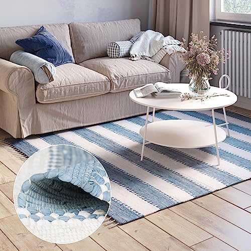 MY-RUG Chindi Fleckerlteppich 80 x 150 cm - Hellblau Weiß gestreift, handgewebt, recycelte Baumwolle als Flickenteppich und Wendeteppich, moderner Kelim Teppich Aarav
