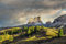 adrium AluVerbund-Bild 120 x 80 cm: Passieren Sie Falzarego bei Sonnenuntergang. Malerisches Tal inmitten der Dolomiten. Die majestätischen Alpen. Das Konzept des (140009752)