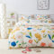 Gezu Housse de Couette 240x260cm Floral Microfibre Motif de Branches de Fleurs Colorées Parure de Lit Beige Romantique Linge de Lit 2 Personnes avec 2xTaies d'oreiller 65x65cm avec Fermeture Eclair
