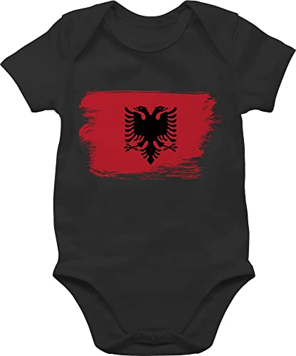 Baby Body Junge Mädchen - 2026 Fussball WM Fanartikel - Albanien Albanija - 1/3 Monate - Schwarz - albanische sachen strampler stadt albania babysachen albanian clothes europameisterschaft country