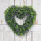 FAHAAM Heart-Shaped Artificial Lavender Wreath, Garden Hanging Hearts Ornament, Green Boxwood Leaves, Artificial Hanging Rose Heart, Lavender Flowers, Green Hearts Wreath for Front Door,