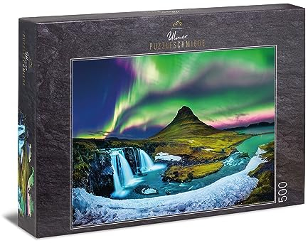 Ulmer Puzzleschmiede - Mountain & Light Iceland Puzzle - Classic 500 Piece Puzzle - Northern Lights Jigsaw Puzzle Motif Over Famous Kirkjufell Mountain - Landscape Under Northern Lights in Iceland