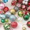 DUOJIN Set di 44 Palline di Natale in Plastica, Decorazione Natalizia Con Gancio per Albero, Feste e Casa (Bianco Rosso)