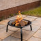 Marco Paul® Grand foyer de jardin avec revêtement en poudre noir | Brasero à bordure carrelée et couvercle en maille avec poignée | Table de foyer avec tisonnier pour jardin (rond avec protection)