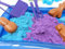 Brigamo Magischer Sand Spielzeug Set mit Spielzeug Förmchen und Sandkasten (Dinosaurier Spielzeug)