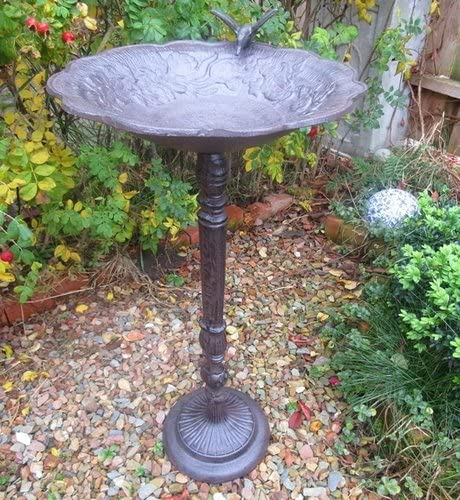 GROSSE VOGELTRÄNKE VOGELBAD ANTIK STIL GARTENDEKO LANDHAUSSTIL GUSSEISEN NEU