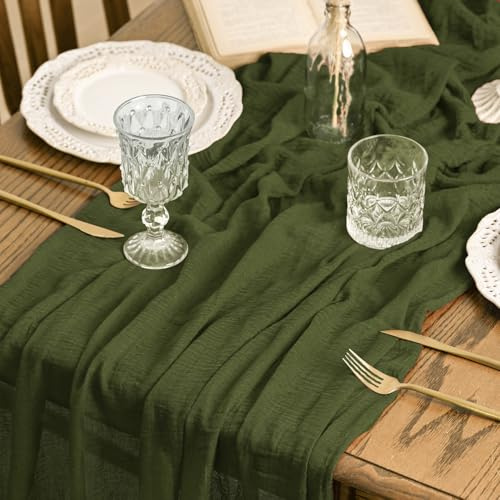 Artoid Mode Boho Käsetuch Gaze Olivgrün Hochzeit Tischläufer 80x300 cm, Waschbar Tisch Dekoration Party Geburtstag Valentinstag Babyparty Dekor