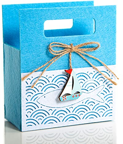 Logbuch-Verlag Geschenktasche maritim blau weiß Fisch Filztasche Geschenkverpackung Taufe Kommunion Taufgeschenk 13 x 15 x 7 cm