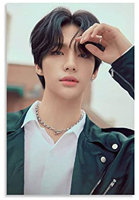 Stray Kids Hyunjin Poster - Cooles Musik Wandkunst Leinwand für Wohnzimmer und Schlafzimmer - Dekorative Malerei 30 x 45 cm