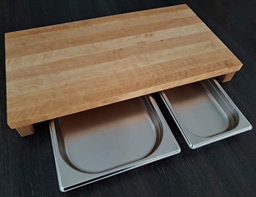 Brückenschneidbrett BIRKE Massivholz mit Auffangschalen Holzbrett Servierbrett Tranchierbrett Käsebrett Edelstahlschale Schneidebrett Brotschneidebrett (51,5 x 32,5cm mit je 1x 1/3 und 1/2GN-Behälter)
