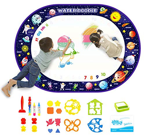 Joyfia Tapis Dessin Eau, 100 * 70cm Tapis Doodle Enfant 3 4 5 6 ans, Magic Matte avec Stylos Eau, Jouets Educatifs Coloriage Tapis Peinture Cadeau pour Garcons Filles