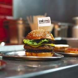 Moving Mountains Plant-Based Burger 4oz 20 x 113.5g