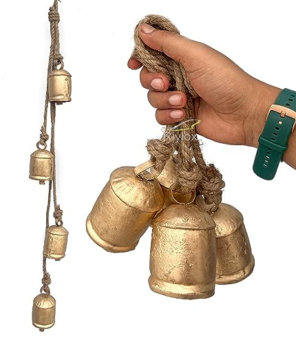 Riylox Rustikaler Stil, Set mit 4 Weihnachtsdekor-Glocken, mit Jute-Hängeseil, handgefertigt, Kupfer, Vintage, Harmonie, runde Form, antikes Gold, Kuhglocke für Wand, Hochzeit, Ostern, Jahrestag und