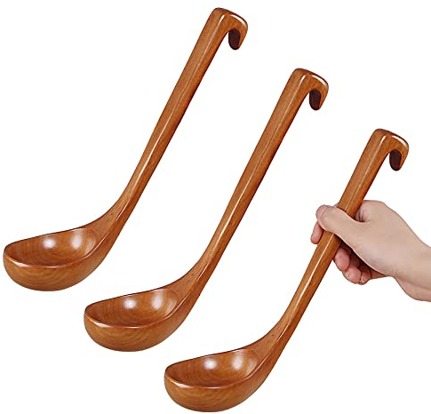 UPTALY Lot de 3 grandes cuillères à soupe en bois avec crochet (28.5cm x 7.5cm), louche en bois de fagacée 100% naturel, lot de cuillères à soupe rondes, louches à sauce faites à la main