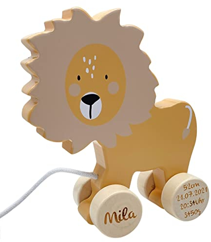 Nachziehtier Löwe - personalisierbar I Handmade Holzspielzeug ab 1 Jahr I Tryco Baby Spielzeug aus Holz I Personalisierte Geschenke Baby I Holz Ziehtier mit Name & Geburtsdaten