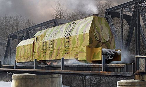 Hobbyboss 82922 German Panzerlok BR57 Armoured Locomotive Plastic Model Kit, 1:72 Scale