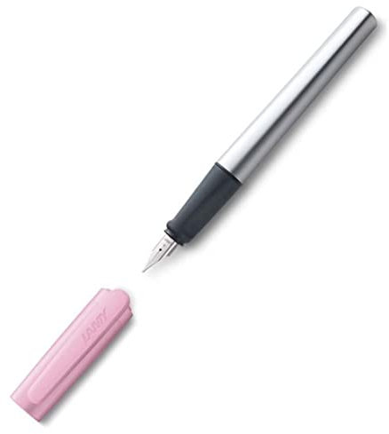 Lamy Nexx 046 Boîte de stylo-plume à pointe moyenne | Corps en métal rose | Section de préhension caoutchoutée avec effet antidérapant | Cartouche d'encre ergonomique T 10 et convertisseur Z 28 |