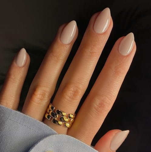 KQueenest 30 Stück Beige Press On Nails Kurz Mandel - Acryl Nägel zum Aufkleben, Natürlich Einfarbig Fake Nails Fingernägel zum aufkleben, Glänzende Gel Full Cover Kunstnägel für Frauen