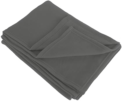 Sunlusso Polar Fleecedecke Grau, 150 x 200 cm, 170 GSM - dünne & leichte Kuscheldecke für Paare, flauschig & weich - Reisedecke Auto & Flugzeug - Schondecke für Sofa & Couch