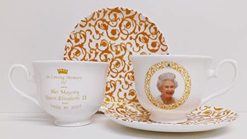 in Loving Memory of Her Majesty Queen Elizabeth II 1926-2022 Set of 2 Tea Cups and Saucers Fine Bone China Hand Decorated in UK