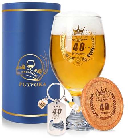 Putfoka Geschenke zum 40 Geburtstag Männer, Personalisierte Bierglas mit Gravur 410ml, 40 Bierglas Kreativer Schlüsselanhänger Untersetzer und Geschenkbox, Bier Geschenke, Deko 40. Geburtstag Mann