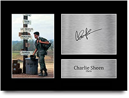 HWC Trading A4 Charlie Sheen Platoon Geschenke Gedruckt, Signiert Autogramm Bild Für Film-Erinnerungsstücke-Fans