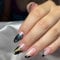 Ceboic 24 Pièces Amande Faux Ongles Court, French Press on Nails Glossy Ongles à Coller avec Autocollants Adhesif, Stiletto Almond Faux Ongles pour Femme et Fille (Noir Gradient Papillon)