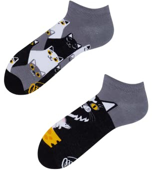 Many Mornings Lustige Bunte Sneaker Socken mit schwarzem Katzenmotiv BLACK CAT LOW 43-46 Unisex Baumwollsocken Damen Herren Witzige Geschenkidee für Katzenliebhaber