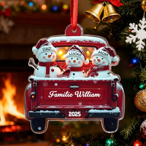 Personalisierte Weihnachtsanhänger 2025, Acryl Anhänger mit Namen, Individueller Familien Weihnachtsbaumschmuck für Eltern & Großeltern, Weihnachtskugeln Deko (Roter Vintage Halbtruck für Familien)