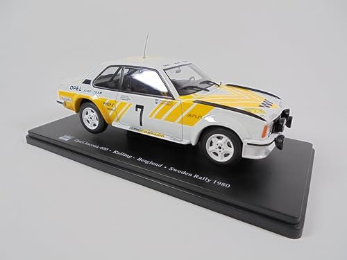 OPO 10 - Modellauto im Maßstab 1/24, kompatibel mit Opel Ascona 400 Kullang/Berglund Schweden-Rallye 1980 – RVQ38