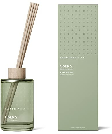 Skandinavisk FJORD Reed Diffuser with 8 Reeds. Lasts +3 Months. Fragrance Notes: Apple and Pear Blossom, Orchard Fruits and Redcurrants. 200 ml