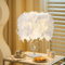 HaiYiZuhause Feder Tischlampe, dekorative elegante Vintage Tischleuchte mit Glühbirne, für Schlafzimmer und Wohnzimmer, weiß
