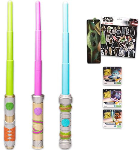 Star Wars Young Jedi Adventures Sabres laser – Ensemble avec 3 sabres laser Star Wars Jedi Dueling avec Kai Brightstar, picots, autocollants LYS Solay Plus, plus | Sabres laser rétractables pour