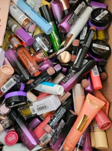 Geschenk Freundin Kosmetik-Box Markenkosmetik - Hauptpflege & Skin-Care Make-up (Restposten Neuware Essentials) - Geschenkset Beauty-Artikel - Creme, Maske, Öl uvm. Inhalte Wert über 80€