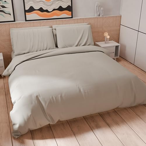 PETTI Artigiani Italiani - Set Copripiumino Matrimoniale 250x200 cm (2 Federe 50x80 cm Incluse), Parure Copripiumino Morbida Microfibra Tinta Unita Grigio Chiaro