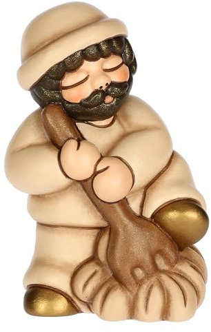 THUN, Mann mit Gabel und Heu aus hochwertiger Keramik, Kollektion Klassische Krippe, Weihnachtskrippenfiguren zum Sammeln, 5,2 x 4,3 x 7,9 cm