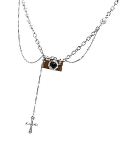 Diogeynu Collana con ciondolo a forma di macchina fotografica marrone, lunghezza regolabile, accessorio alla moda per amanti della fotografia