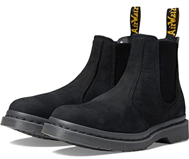 Dr. Martens Milled Nubuck WP Schwarz 43