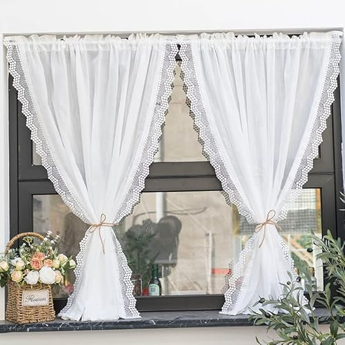 Yaland Leinenoptik Scheibengardine mit zarten Spitzen-Wellenkante 1 Stück | Gardine für Küche Café Wohnzimmer Balkon Landhausstil Kurzstore mit Stangendurchzug Boho Küchegardine HxB 220x200cm Weiß