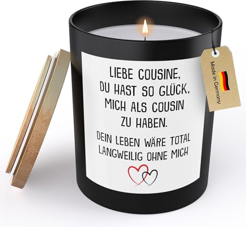 22Feels Cousine Geschenk von Couseng Mädchen Frauen Spruchkerze Glück Mich Zu Haben Sojawachs Kerze im Glas Abitur Geburtstag Handgemacht mit Spruch Duft Nachhaltig - ZITRUS