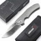 BÖKER PLUS® Jive - Titan Klappmesser mit Clip - Gentleman Taschenmesser mit D2 Clip-Point Klinge - hochwertiges EDC Einhand-Messer mit Framelock, Etui & Geschenk-Box