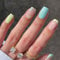 24PCS Court Carré Faux Ongles Français Acrylique Ongles à Coller Couverture Complète Artificiels Glossy Press on Nails Naturel Faux Ongles Autocollants pour Femmes et Filles (Bleu Ciel)