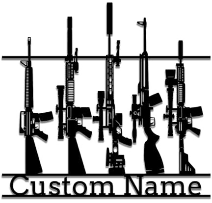 Gewehr-Wandkunst, Waffenmetall-Schild, individuelle Waffenkammer-Dekoration für Waffenliebhaber, Veteranen-Namensschild, personalisiertes Waffenbesitzer-Geschenk, Rüstungsdekoration, Militär-Dekor