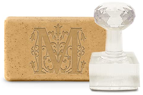 CRASPIRE Molde para Hacer Jabón, Sello Inicial M, Sello de Grabado Hecho A Mano para Jabón, Arcilla, Galletas, Gomitas, Manualidades, Proyectos, Regalo de Ducha DIY