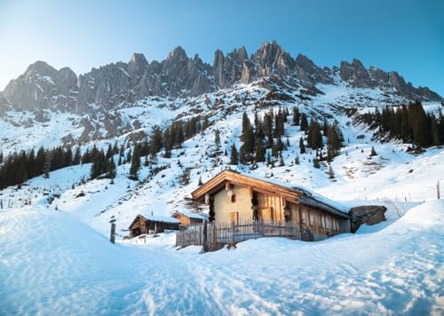 CORFOTO 1.8x1.2m Winterlandschaft-Hintergrund Alpen Schneebedeckte Berge Verschneite Szenerie Holzhaus Fotohintergrund Frohe Weihnachten Partydekoration Porträt Fotokabinen-Requisiten
