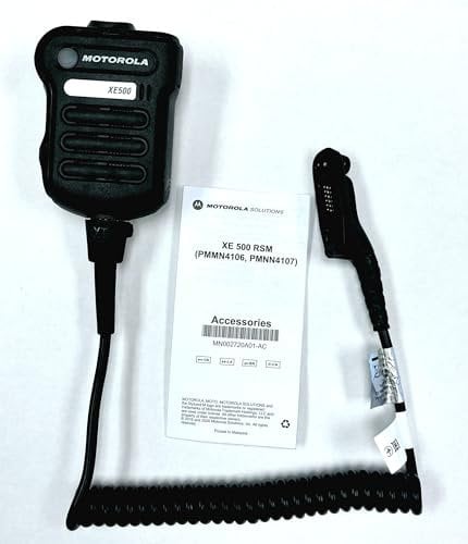 Motorola Solutions PMMN4107, PMMN4107BBLK XE500, Radio Remote Speaker Mic (NO Channel knob). Five Integrated Mics, Adaptive Audio, IP68 Submersible Rugged Rating, and Extreme Heat Resistant Cable