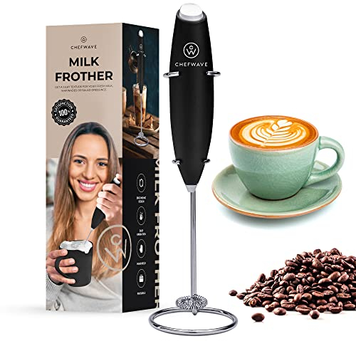 Chefwave Puissant mousseur à lait électrique avec support | Mousseur à lait portable et fouet à matcha | Piles incluses | Mélangeur à boisson portable | Mousseur à main, mélangeur à café électrique